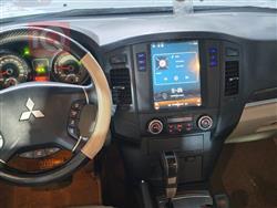 ميتسوبيشي باجيرو